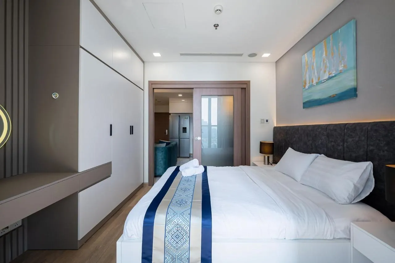 The Summit Suite Landmark 81 - Vinhomes Central Park Ho Chi Minh City