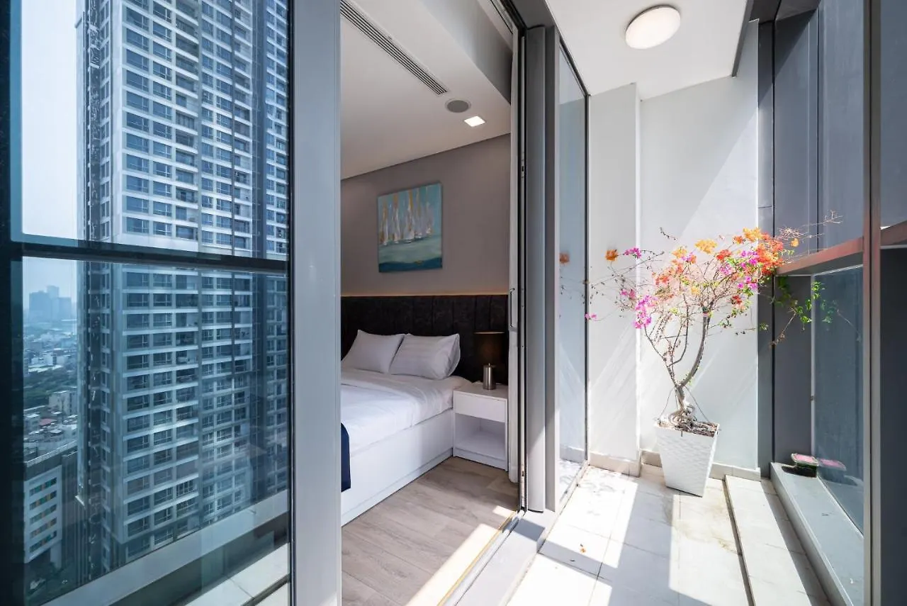 The Summit Suite Landmark 81 - Vinhomes Central Park Ho Chi Minh City 0*,  Vietnam