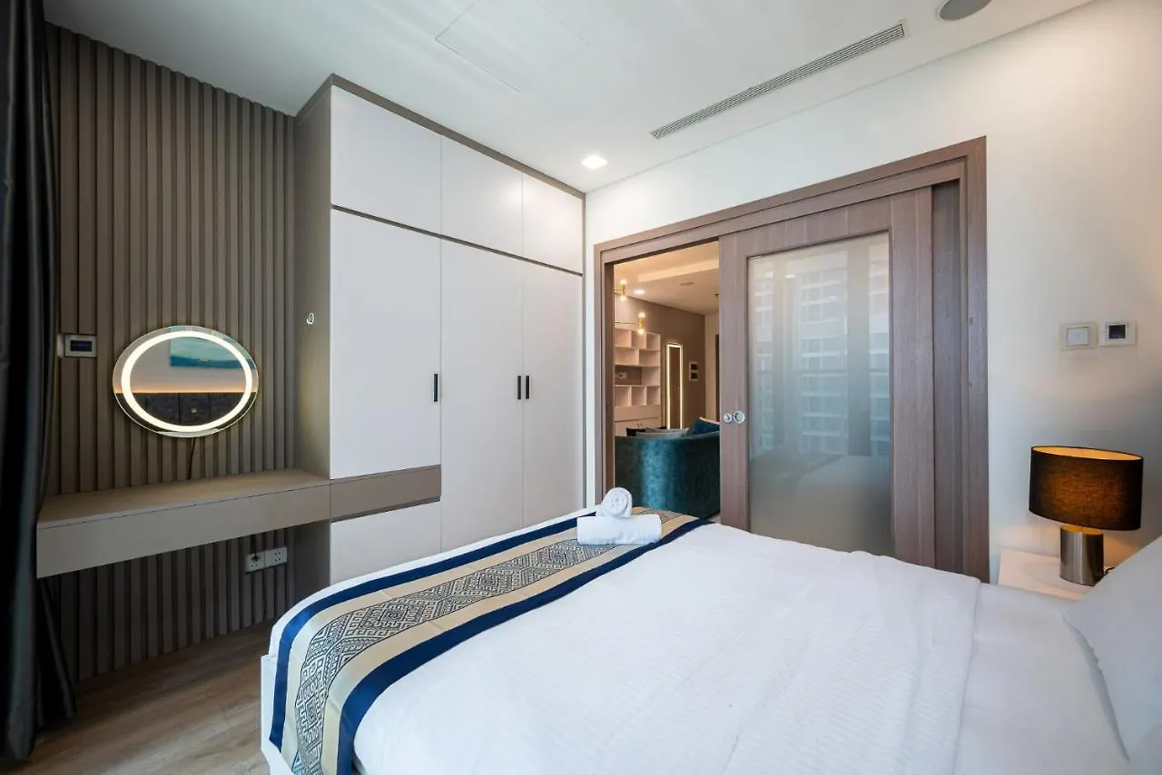 Apartment The Summit Suite Landmark 81 - Vinhomes Central Park Ho Chi Minh City