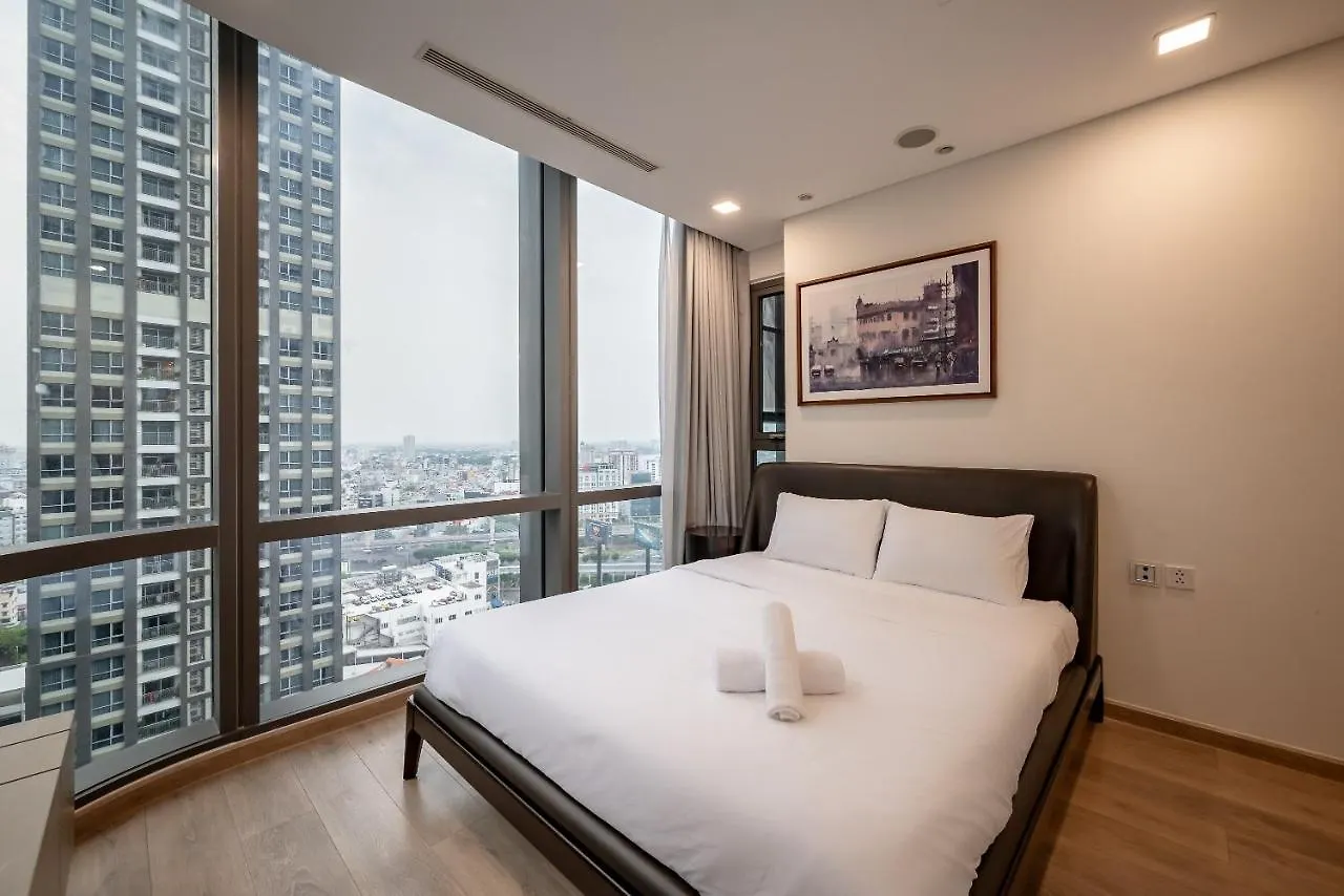 The Summit Suite Landmark 81 - Vinhomes Central Park Ho Chi Minh City Apartment