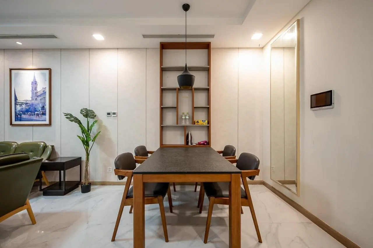The Summit Suite Landmark 81 - Vinhomes Central Park Ho Chi Minh City Apartment
