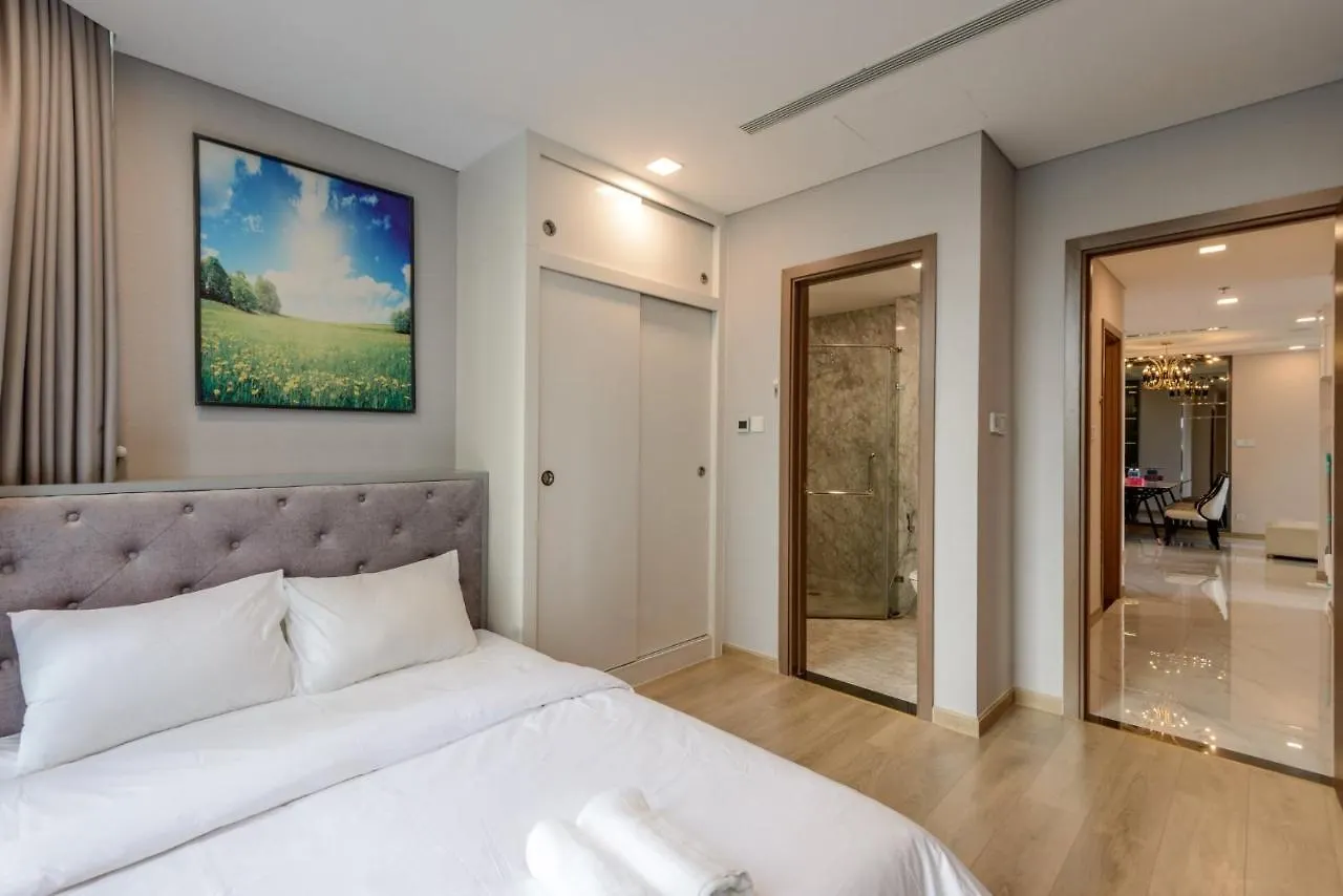 The Summit Suite Landmark 81 - Vinhomes Central Park Ho Chi Minh City Apartment